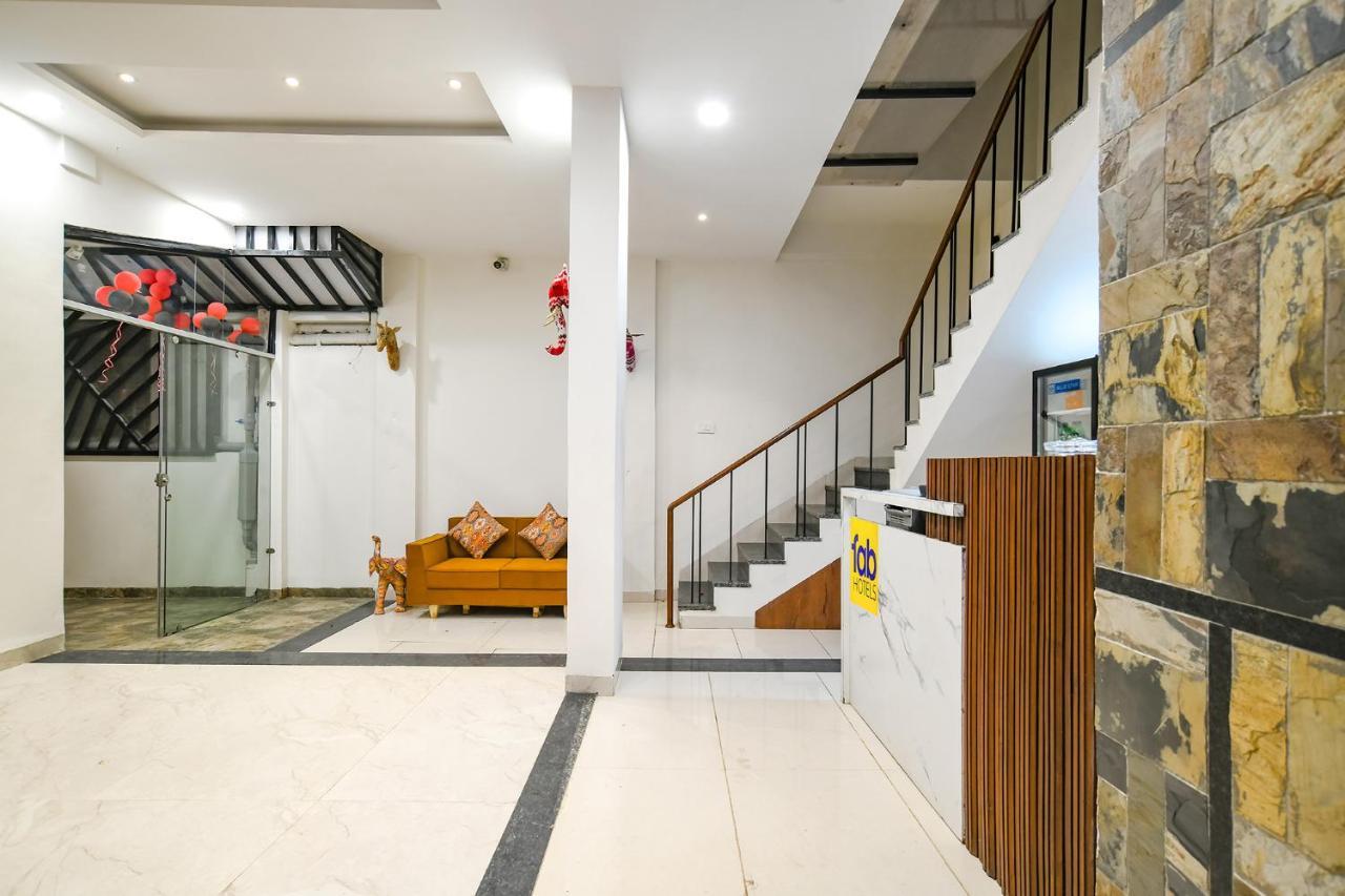 אינדורה Fabhotel Suraj Kunj מראה חיצוני תמונה