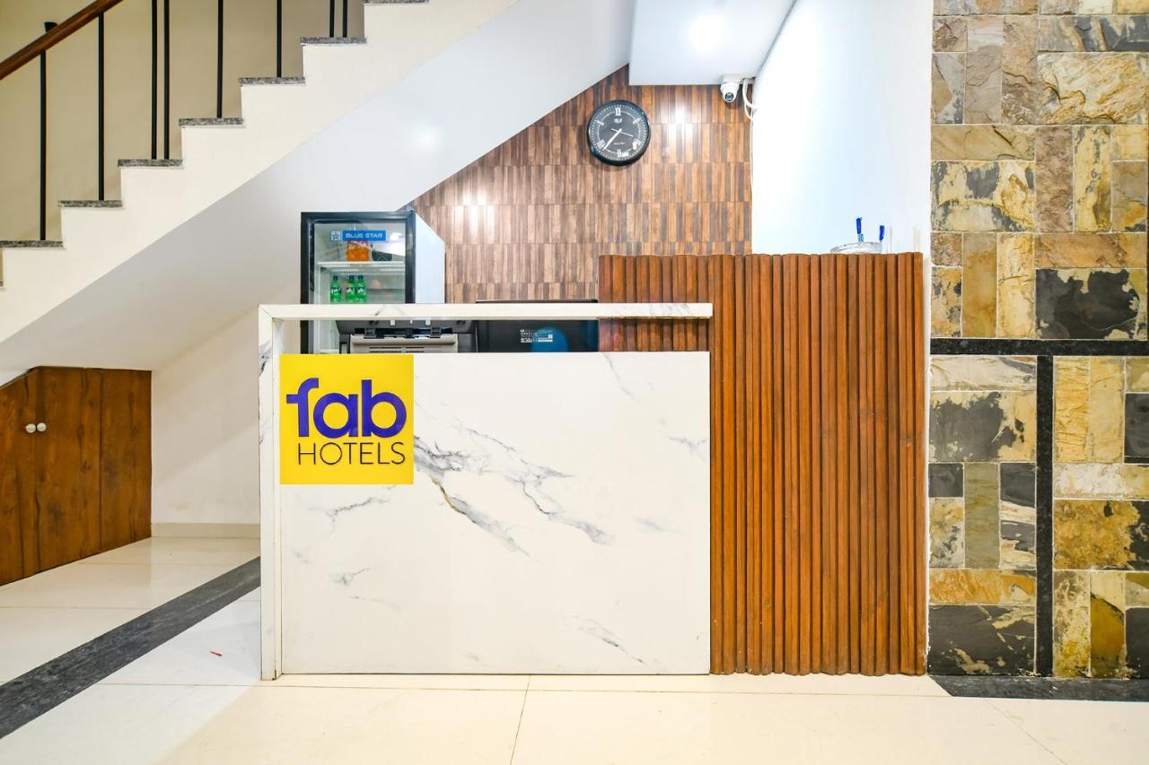 אינדורה Fabhotel Suraj Kunj מראה חיצוני תמונה