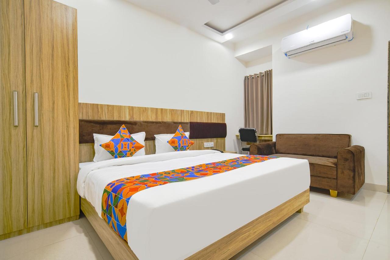 אינדורה Fabhotel Suraj Kunj מראה חיצוני תמונה